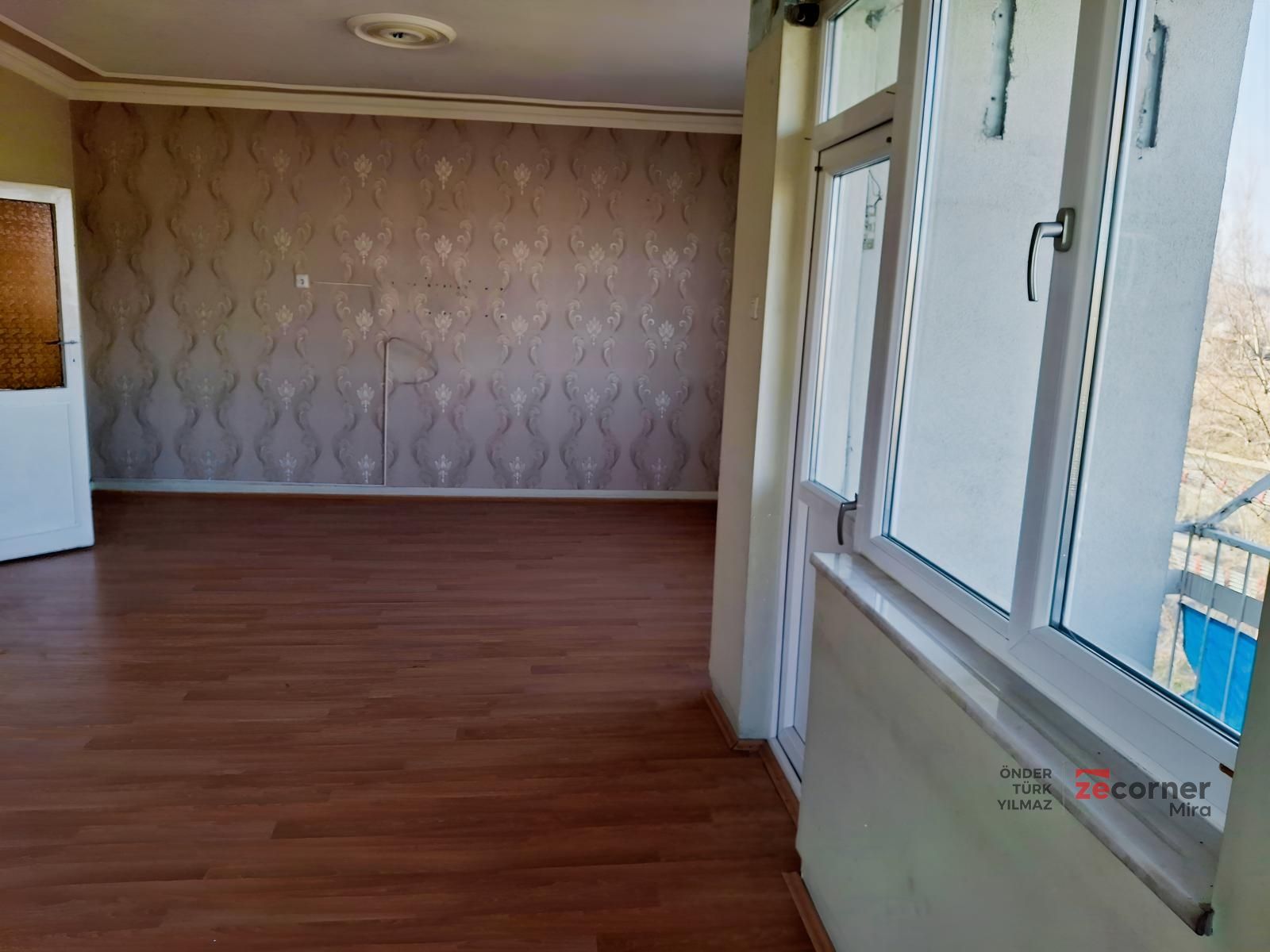 KEYKUBAT'TA 2+1 SATILIK DAİRE - Resim 3