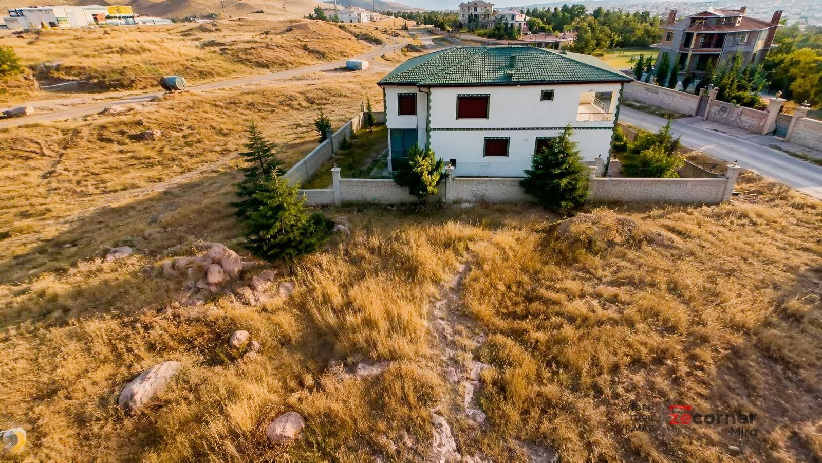 BARSAMADA YATIRIMLIK VİLLA PARSELİ - Resim 1