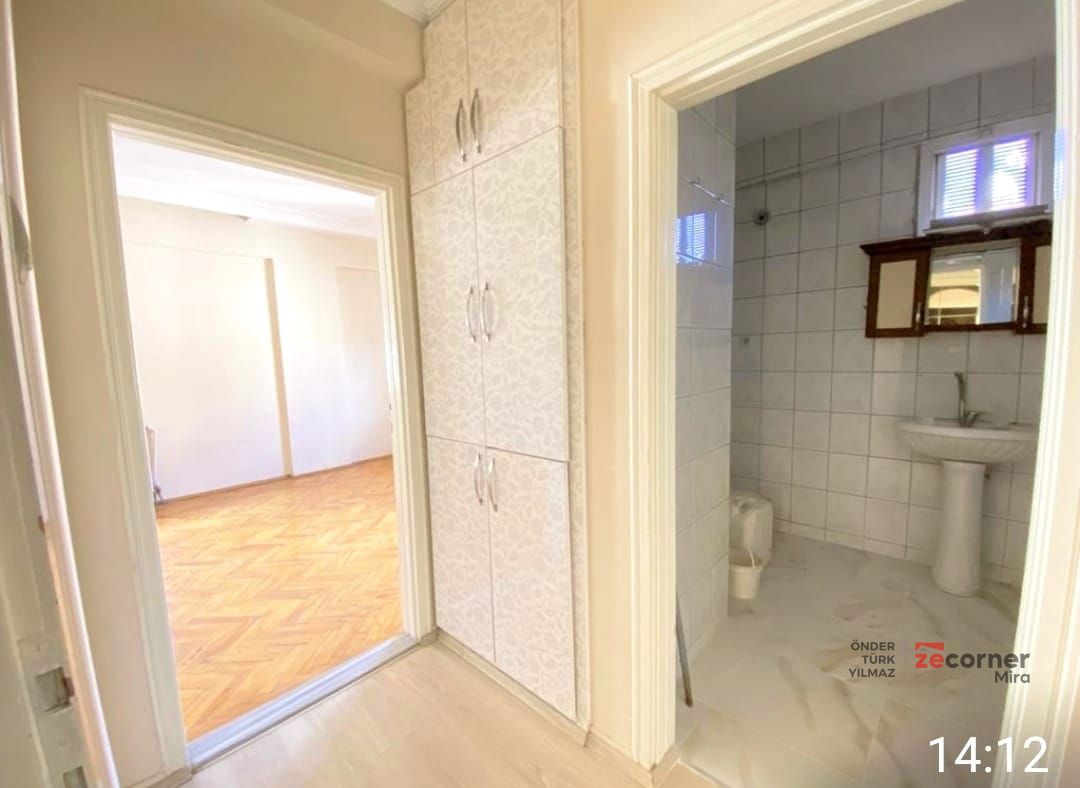 MEVLANA'DA SATILIK DUBLEKS.GARAJLI,GENİŞ,MASRAFSIZ DAİRE - Resim 14